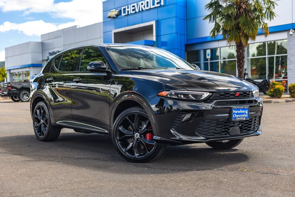 Used 2024 Dodge Hornet R/T Plus AWD/4WD image 1