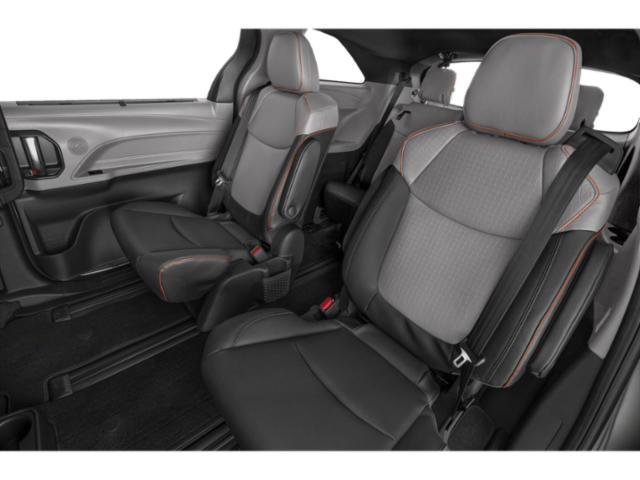 Used 2021 Toyota Sienna XSE FWD image 13