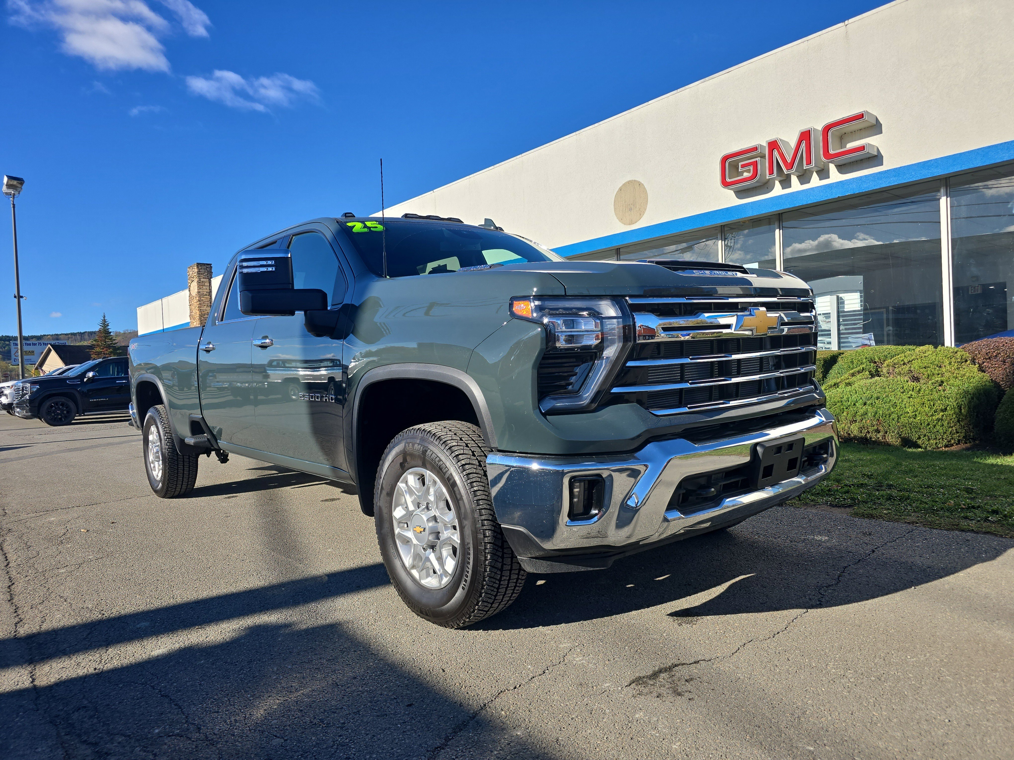 Used 2025 Chevrolet Silverado 2500 LTZ w/ Snow Plow Prep/Camper Package image 1