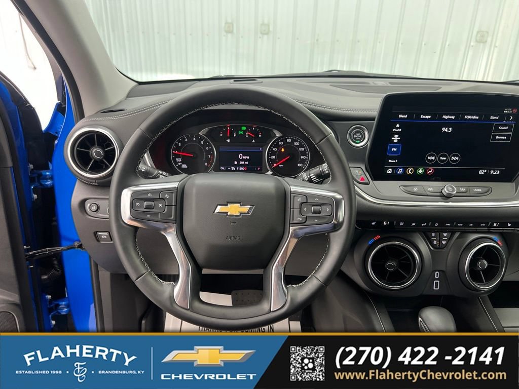 Used 2025 Chevrolet Blazer LT w/ Midnight/Sport Edition FWD image 26