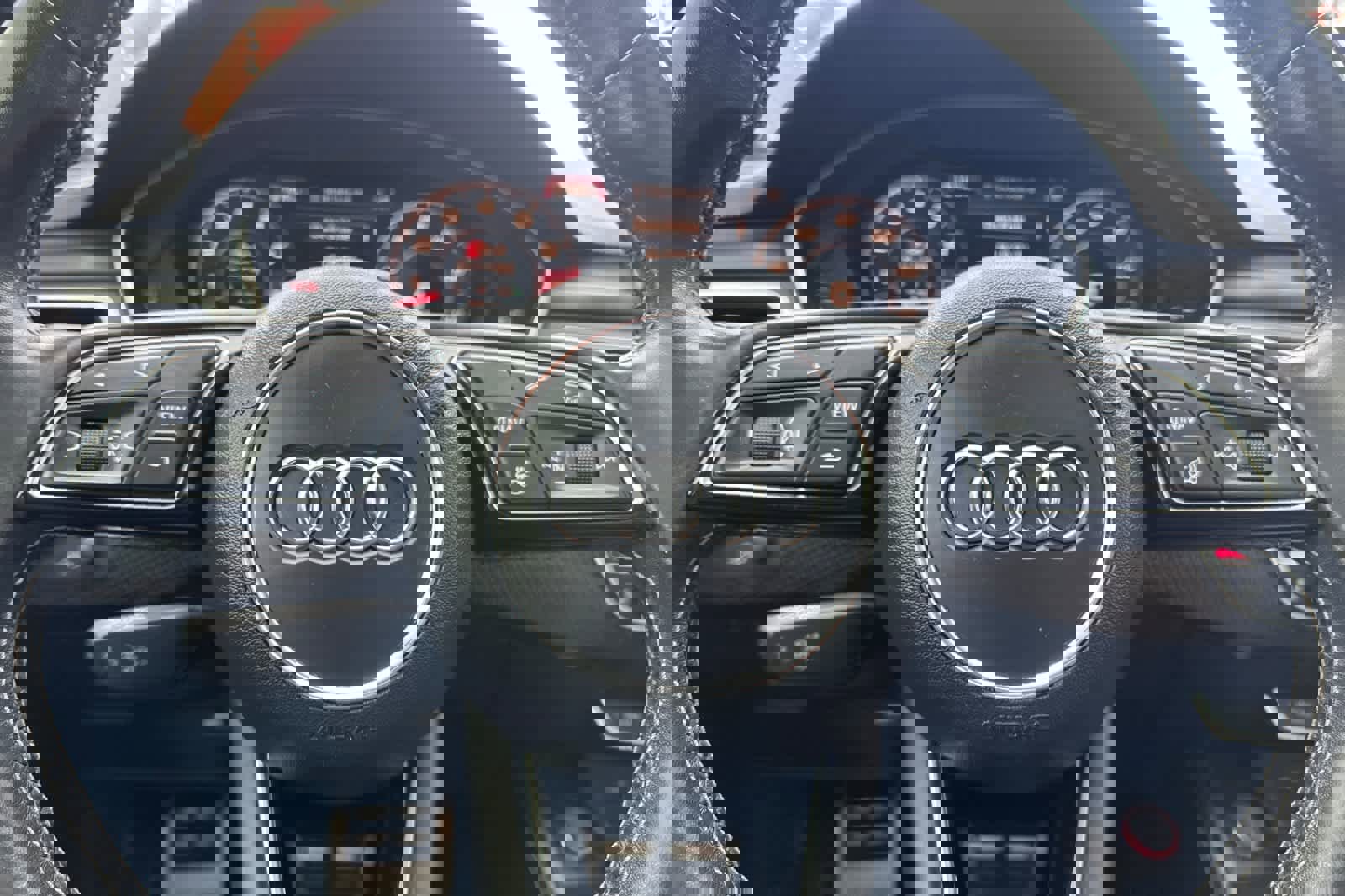 Used 2018 Audi S4 Premium Plus w/ Navigation Package image 25