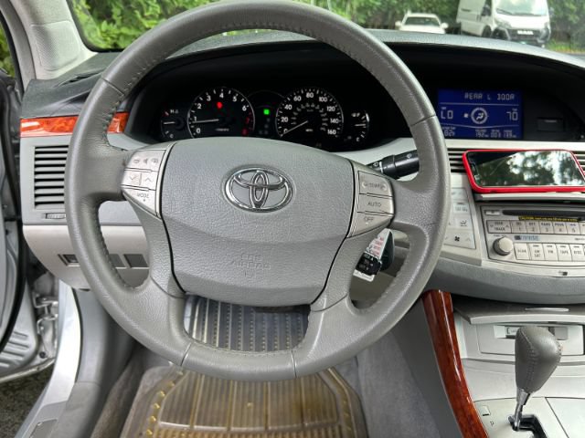 Used 2007 Toyota Avalon XLS FWD image 10