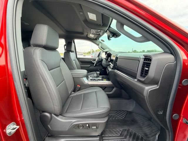 Certified 2025 Chevrolet Silverado 1500 LTZ AWD/4WD image 28