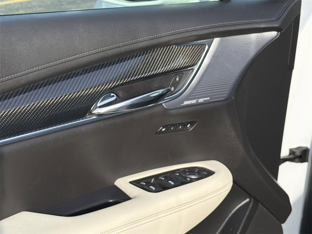 Used 2020 Cadillac XT6 Sport image 22