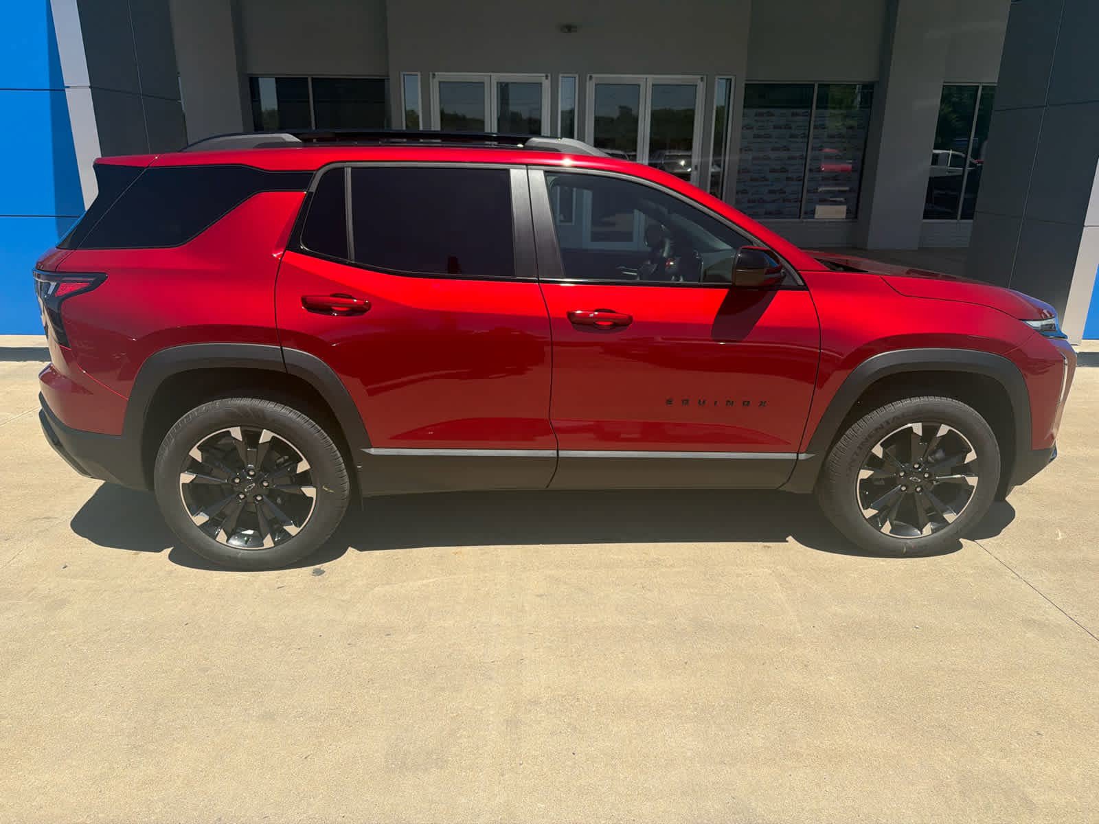 New 2026 Chevrolet Equinox RS FWD image 8