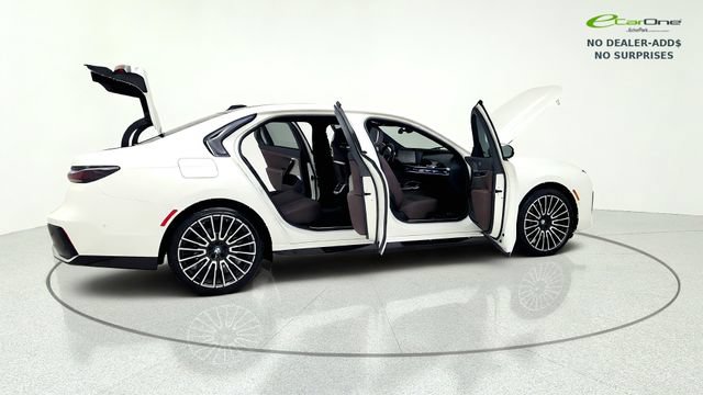 Used 2026 BMW 740i RWD image 19
