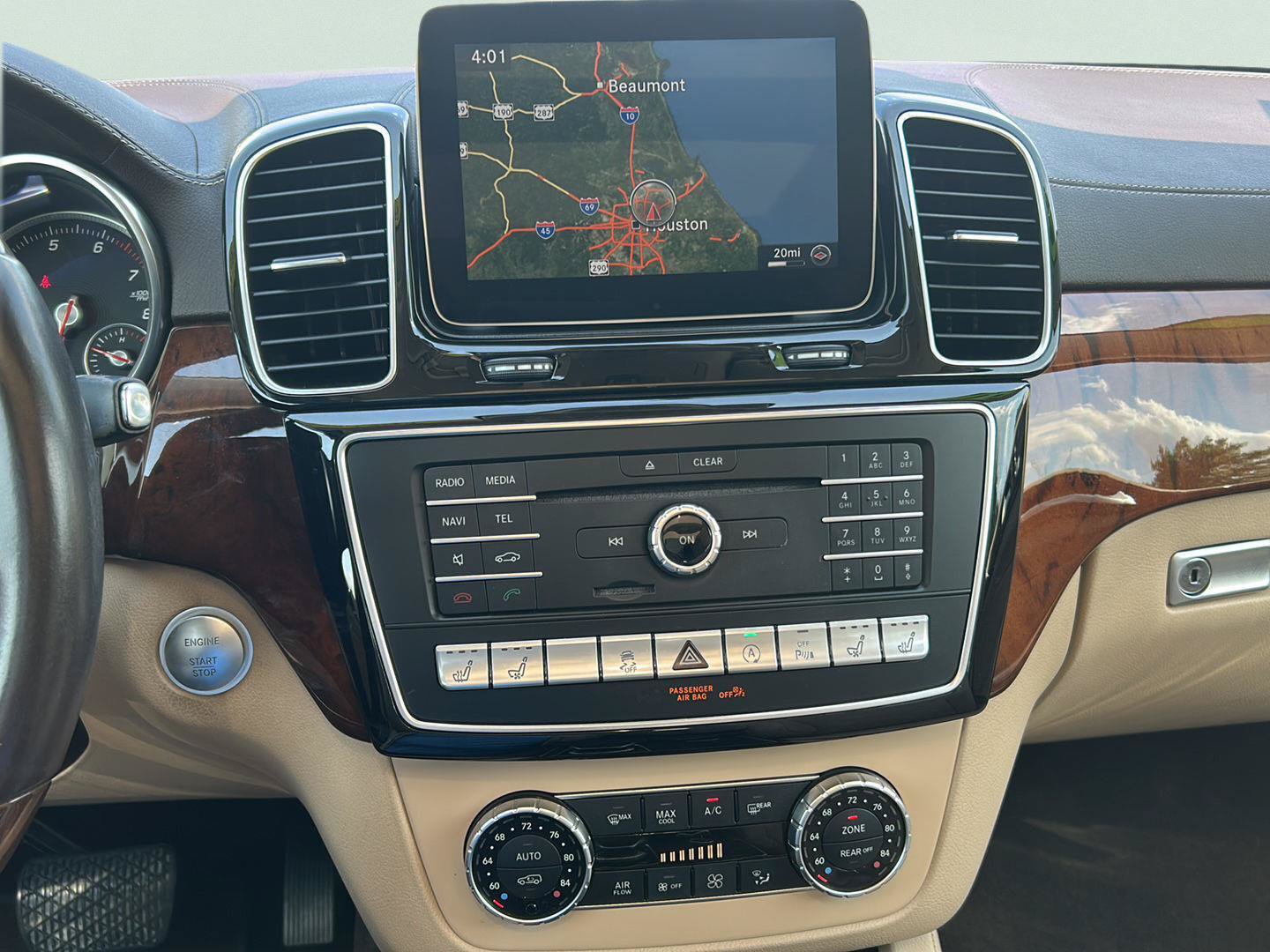 Used 2017 Mercedes-Benz GLS 550 4MATIC image 13