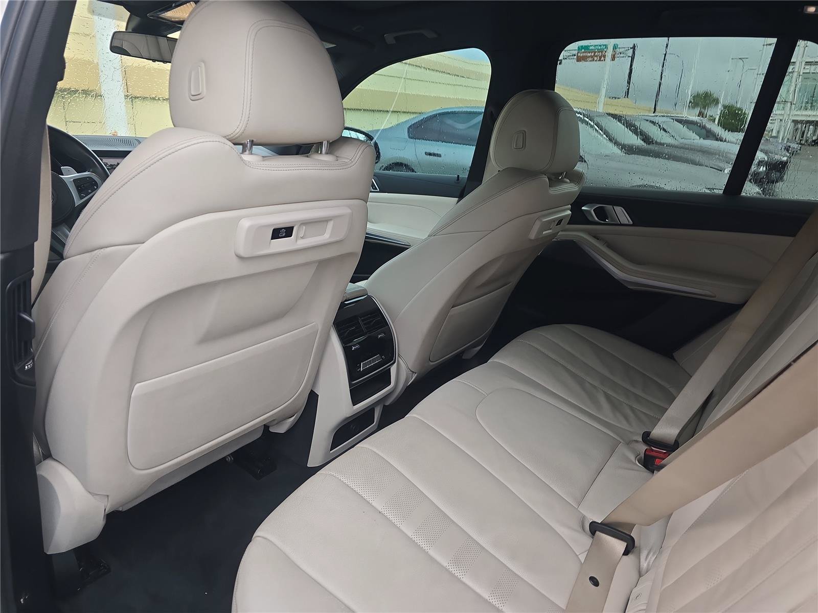 Used 2020 BMW X5 sDrive40i w/ M Sport Package RWD image 12