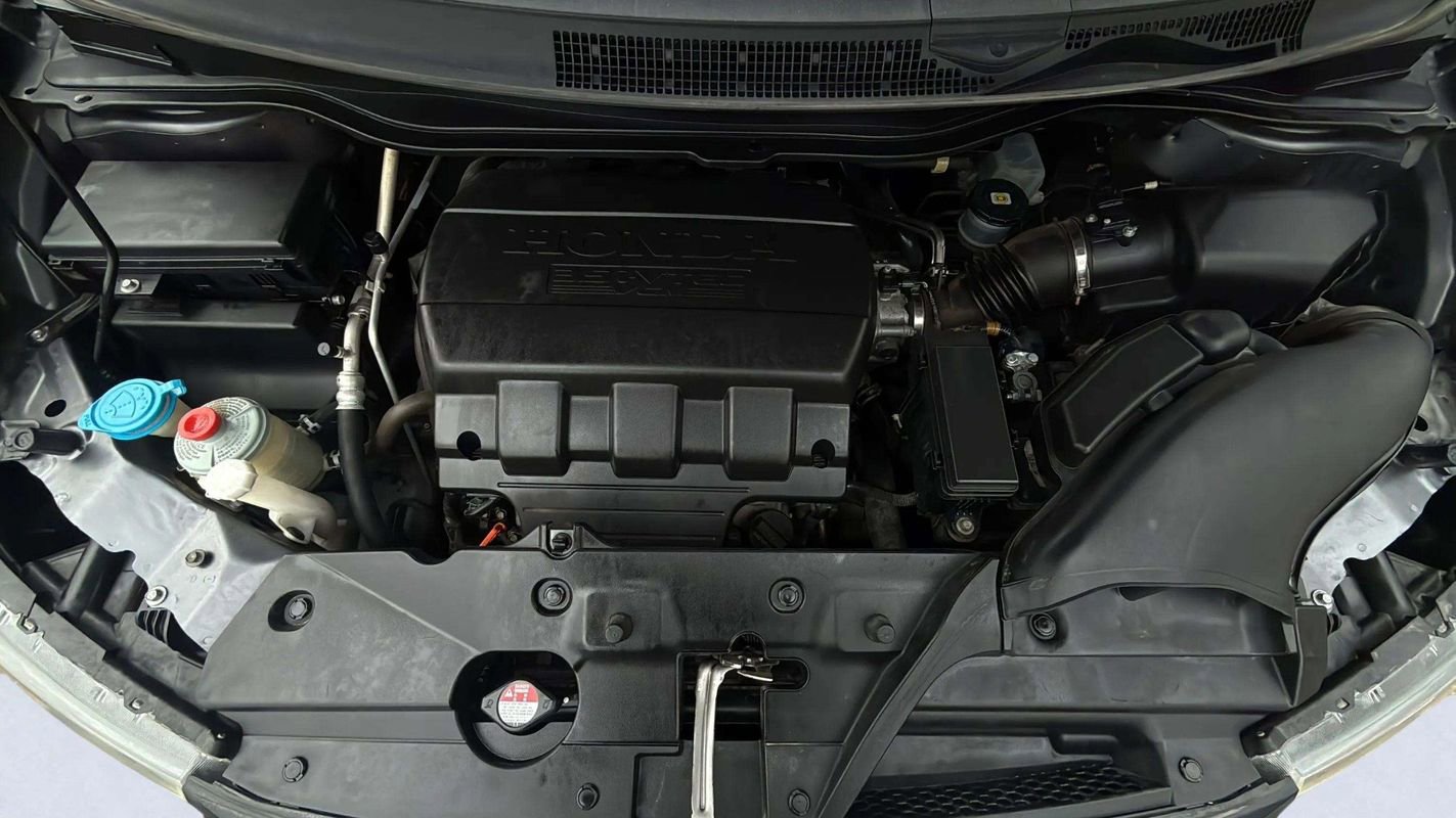 Used 2016 Honda Odyssey SE image 22