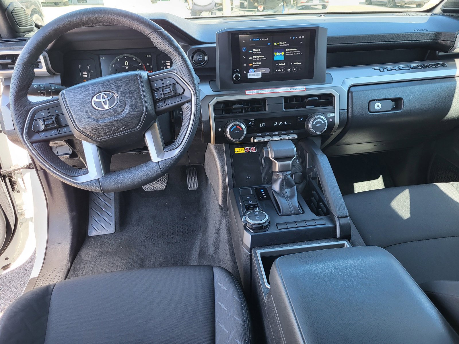 Certified 2025 Toyota Tacoma SR5 image 18