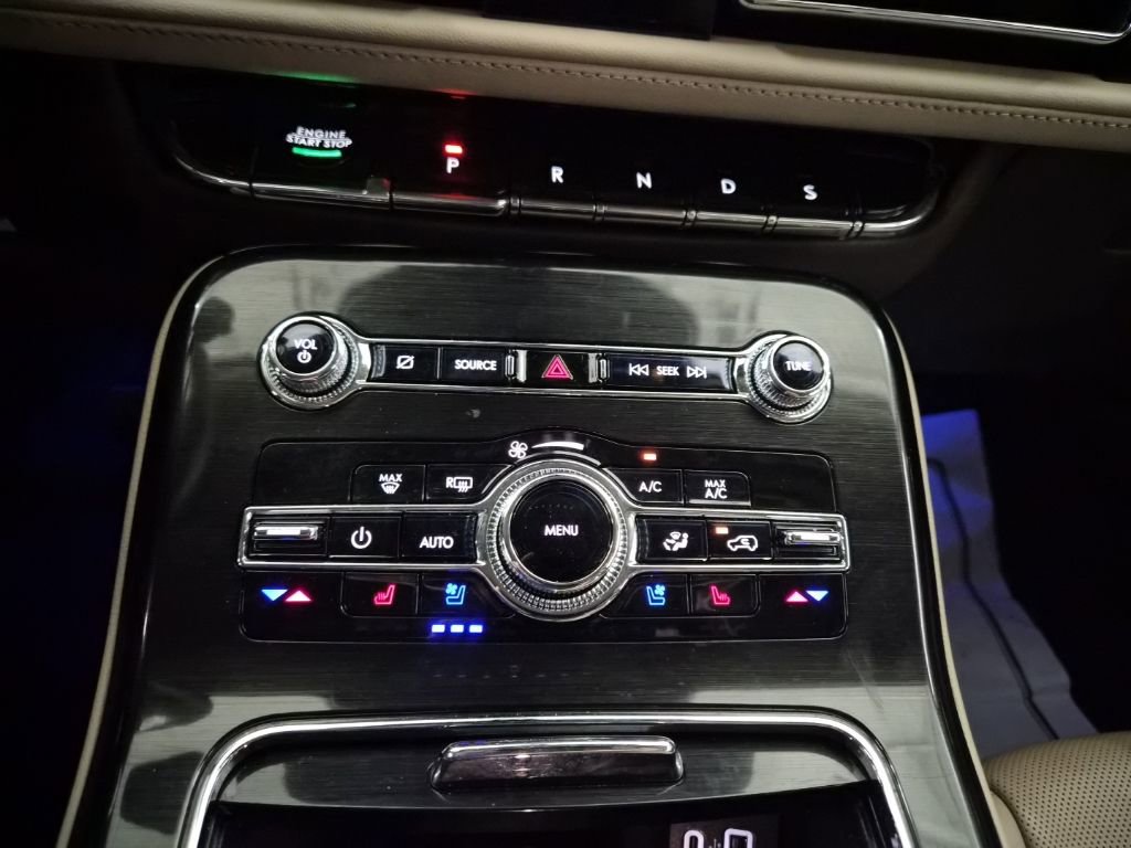 Used 2022 Lincoln Nautilus Reserve w/ Equipment Group 201A image 30