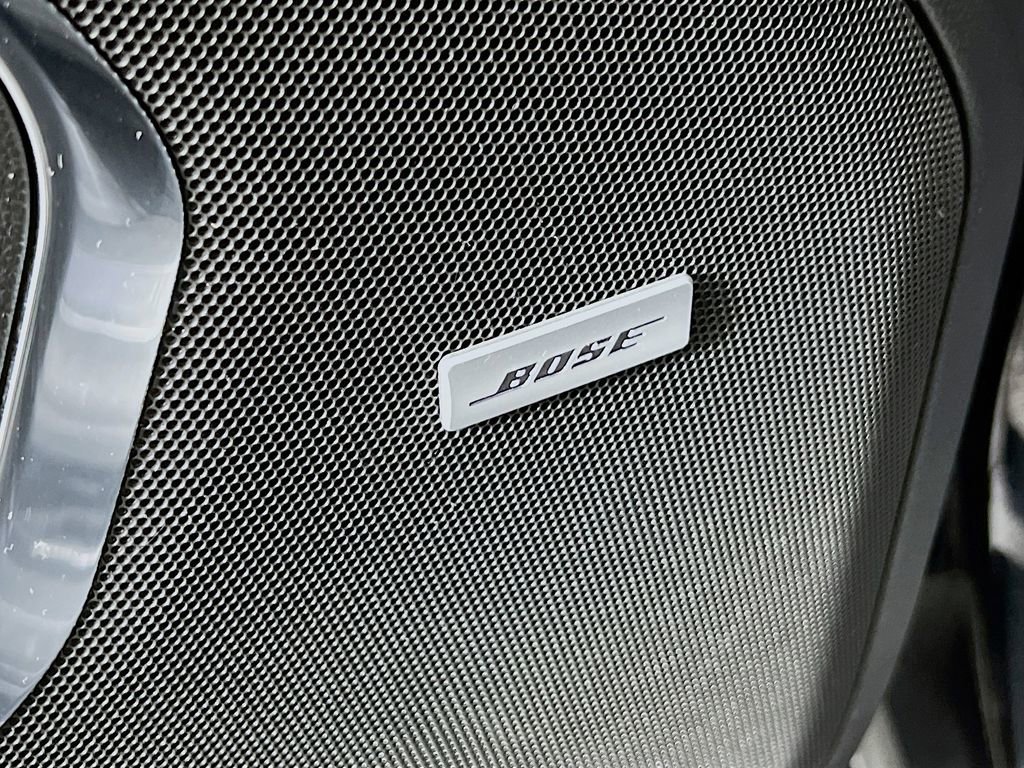 Certified 2023 GMC Yukon XL SLT AWD/4WD image 17