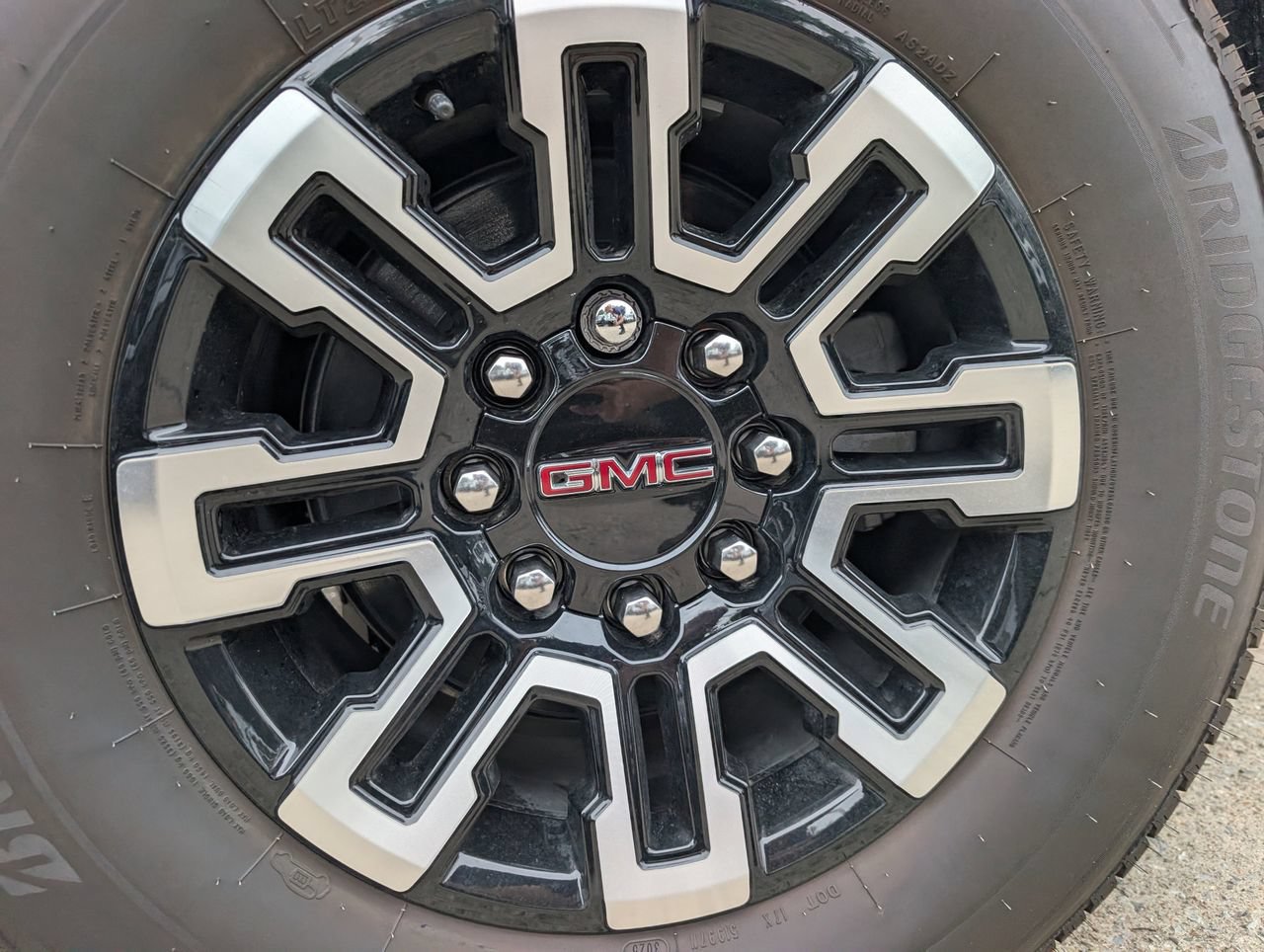 New 2026 GMC Sierra EV Elevation w/ Premium Package AWD/4WD image 6
