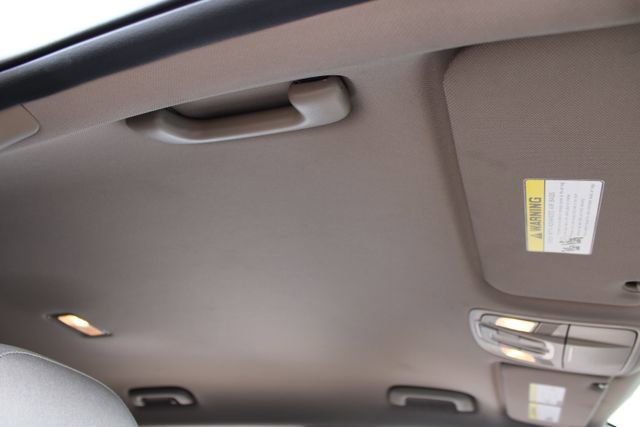 Used 2019 Hyundai Santa Fe SEL FWD image 44