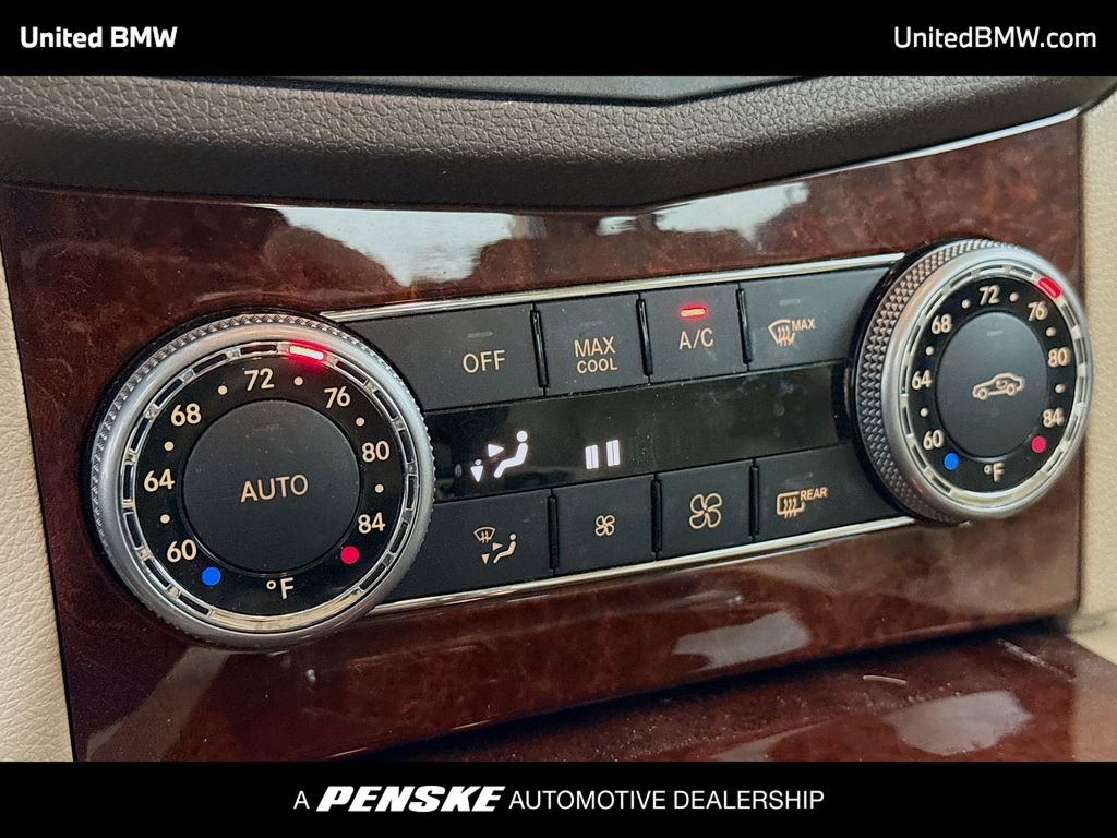 Used 2011 Mercedes-Benz C 300 Sedan image 9