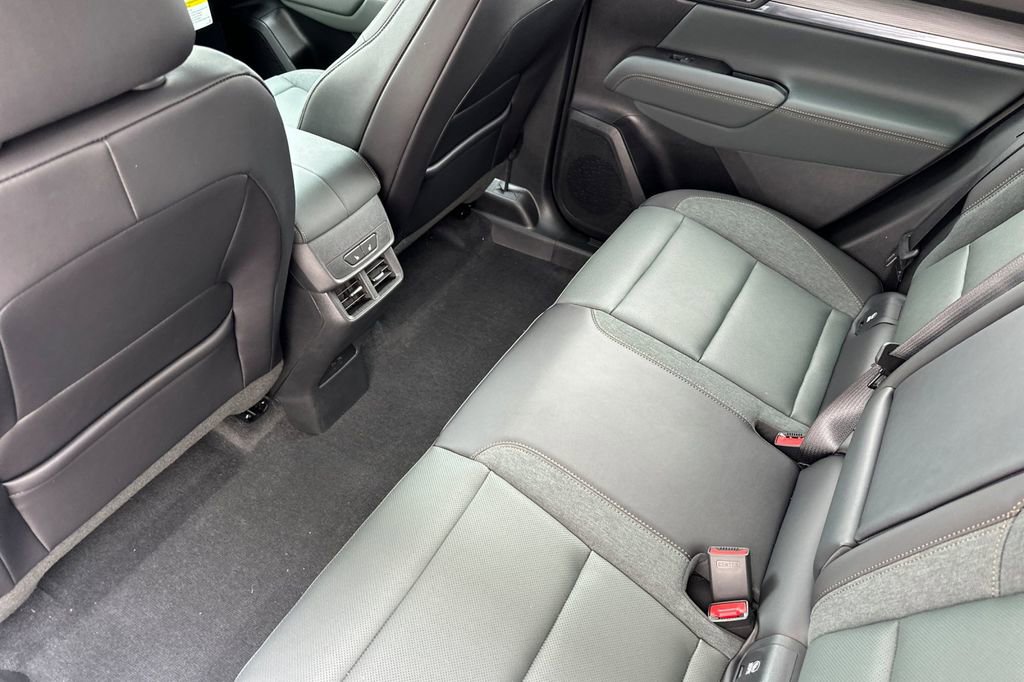 New 2026 GMC Terrain AT4 w/ Convenience Package III AWD/4WD image 9