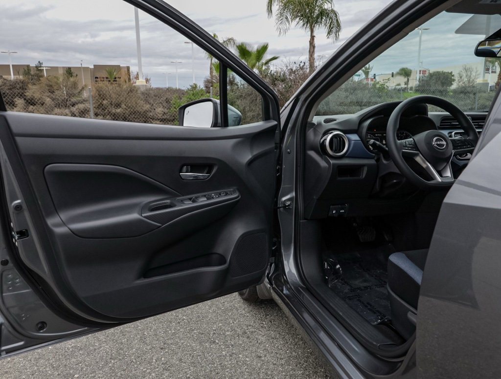New 2025 Nissan Versa SV image 13