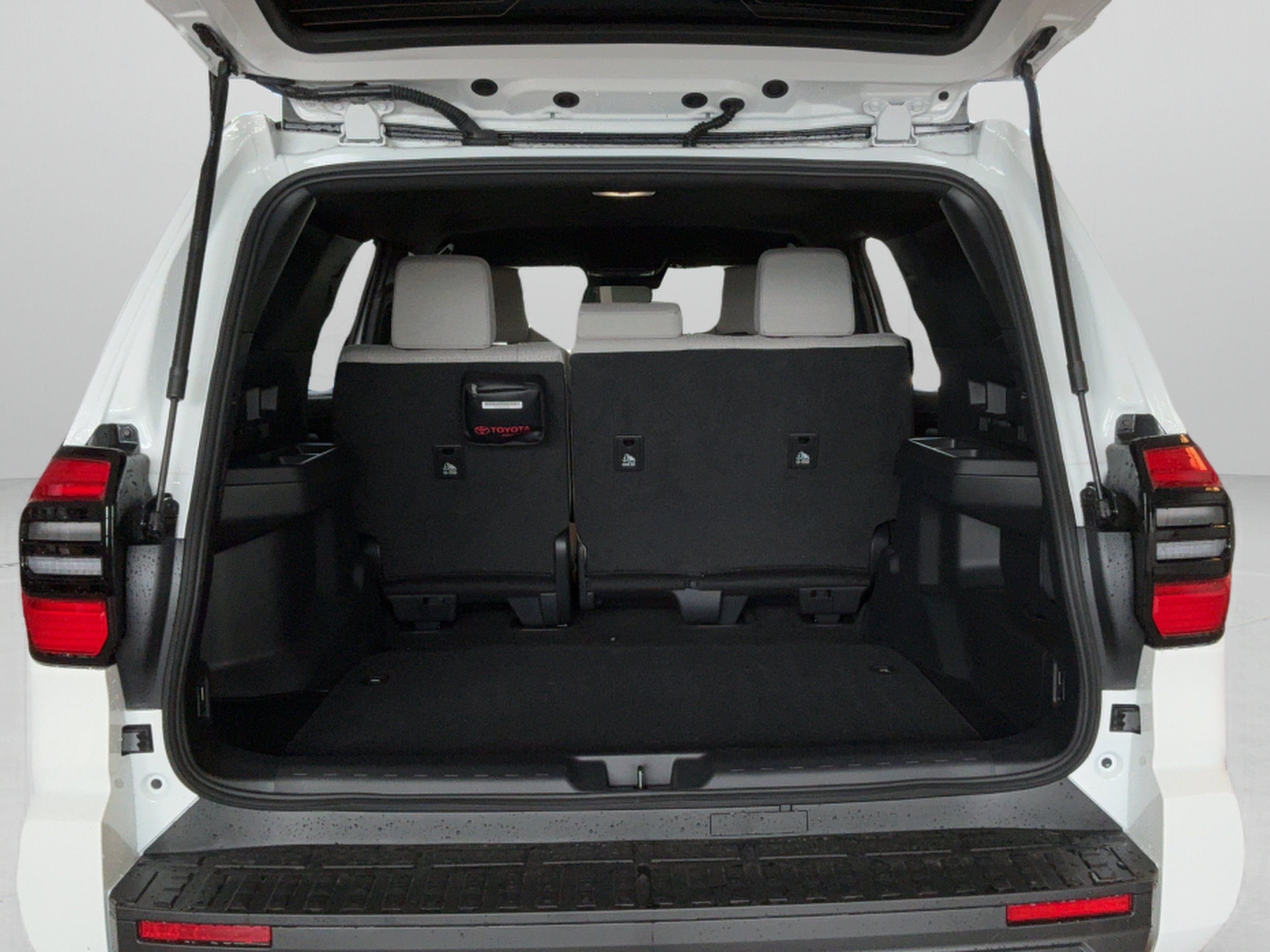 Certified 2026 Toyota 4Runner SR5 RWD image 27