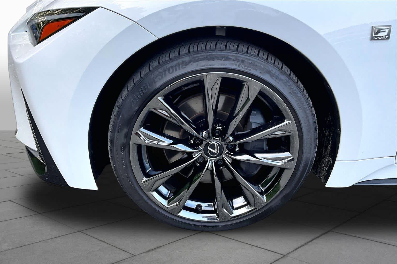 Used 2025 Lexus IS 350 F Sport AWD/4WD image 11