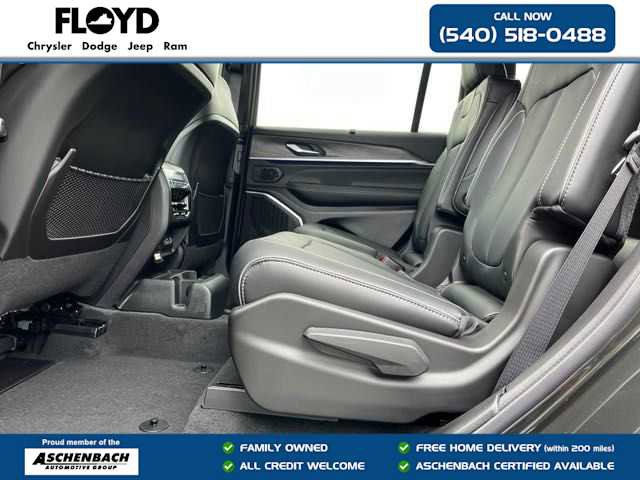 New 2025 Jeep Grand Cherokee L Overland w/ Luxury Tech Group IV image 24