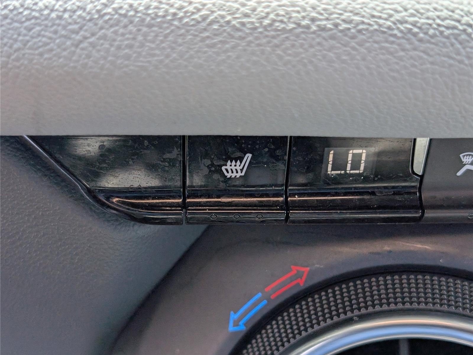 Used 2021 Chevrolet Blazer LT AWD/4WD image 26