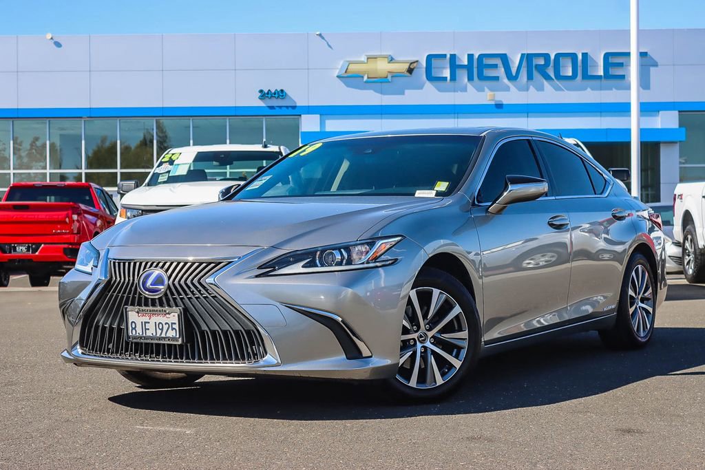 Used 2019 Lexus ES 300h