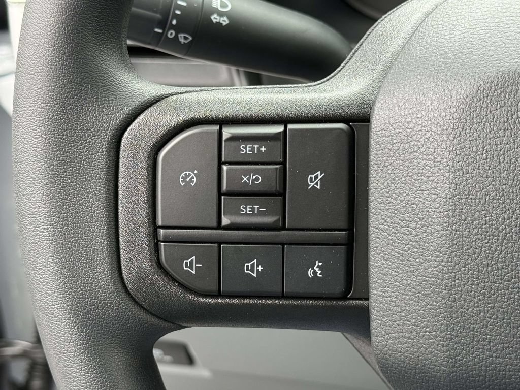 New 2026 Ford F350 XL w/ FX4 Off-Road Package AWD/4WD image 17