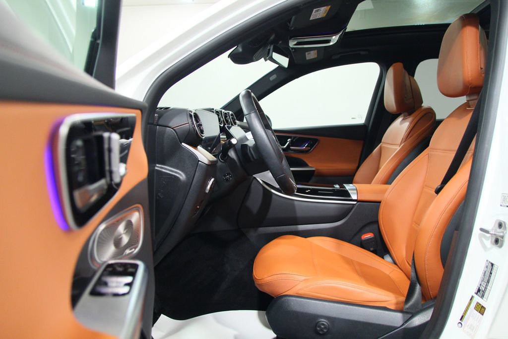 Certified 2024 Mercedes-Benz GLC 300 4MATIC image 5
