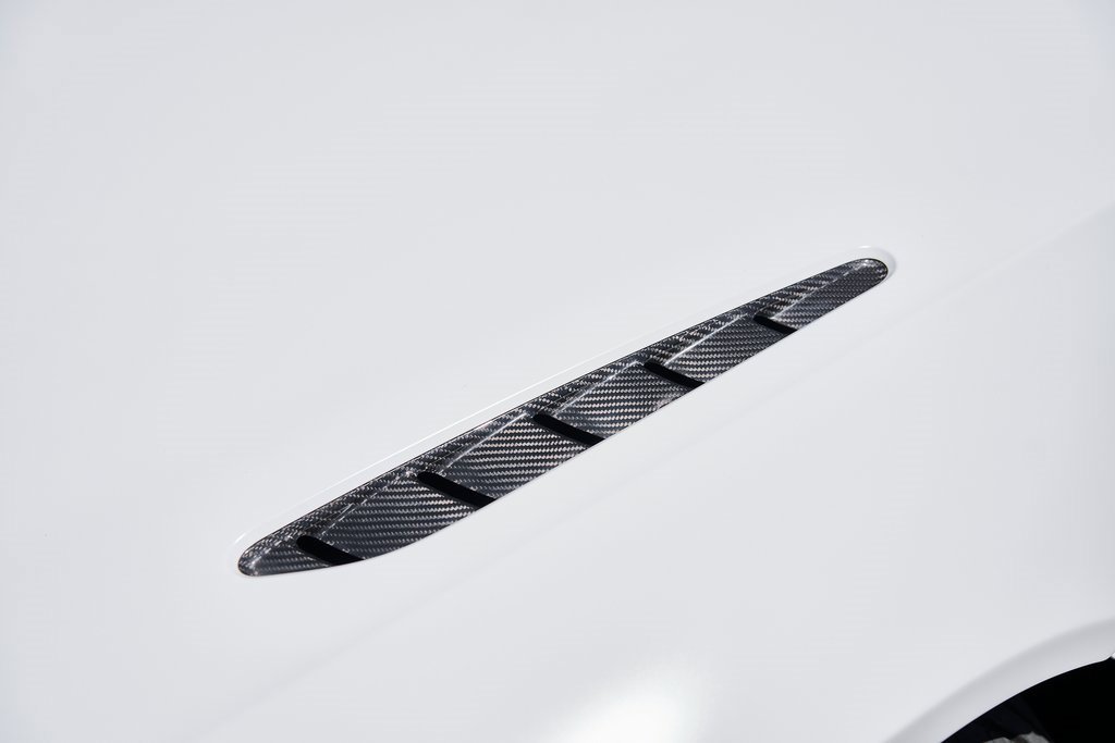 Used 2023 Aston Martin V8 Vantage Roadster image 8