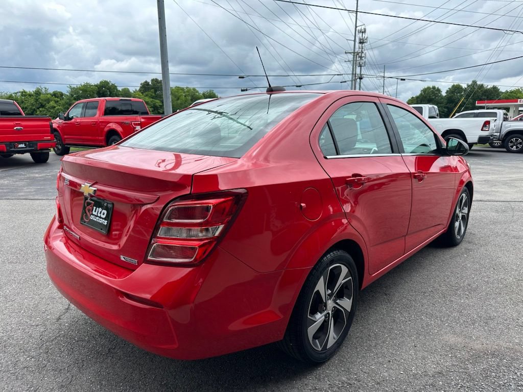 Used 2018 Chevrolet Sonic Premier FWD image 5