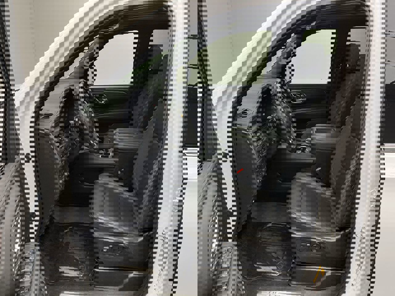 Certified 2023 Chevrolet Tahoe LT w/ Luxury Package image 3