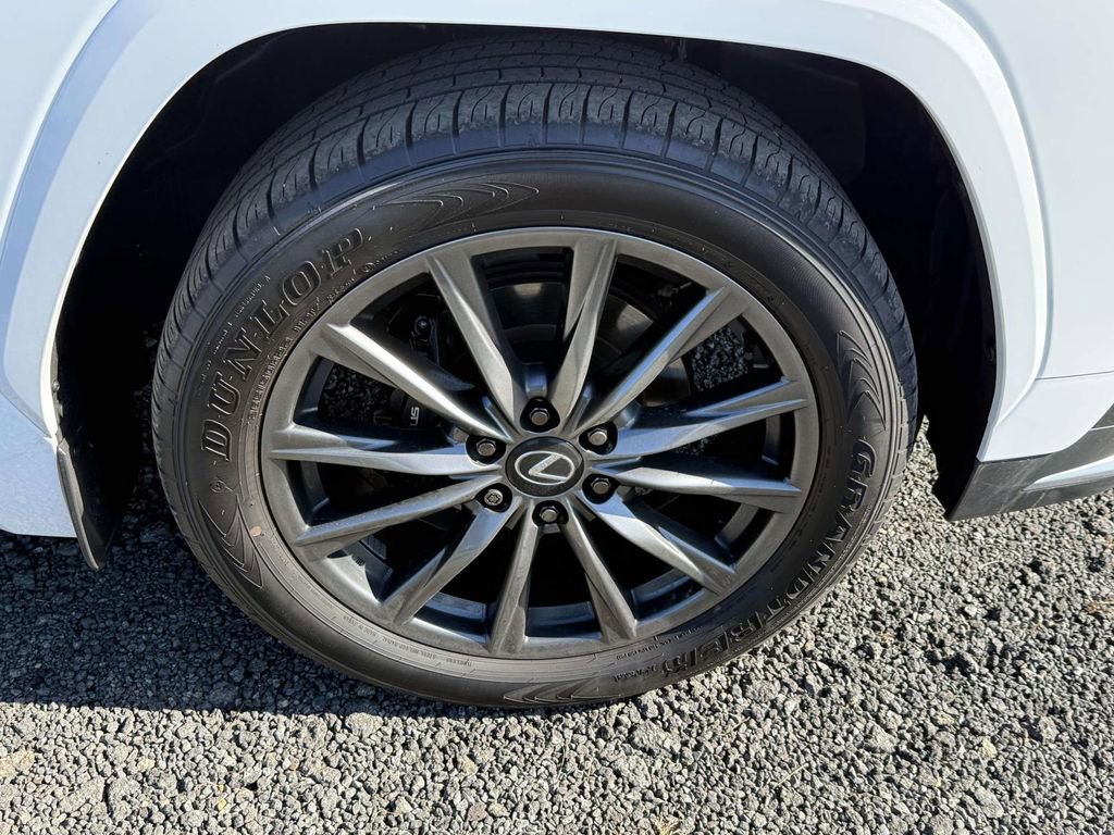 Used 2024 Lexus LX 600 F Sport image 7