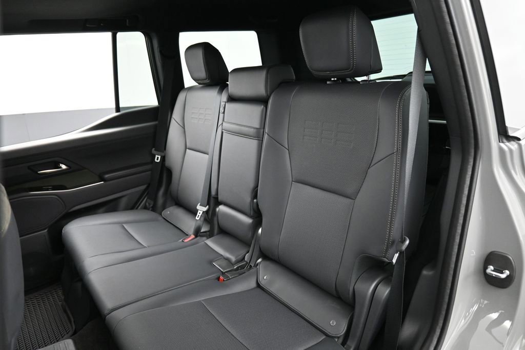 Used 2024 Lexus GX 550 AWD/4WD image 24