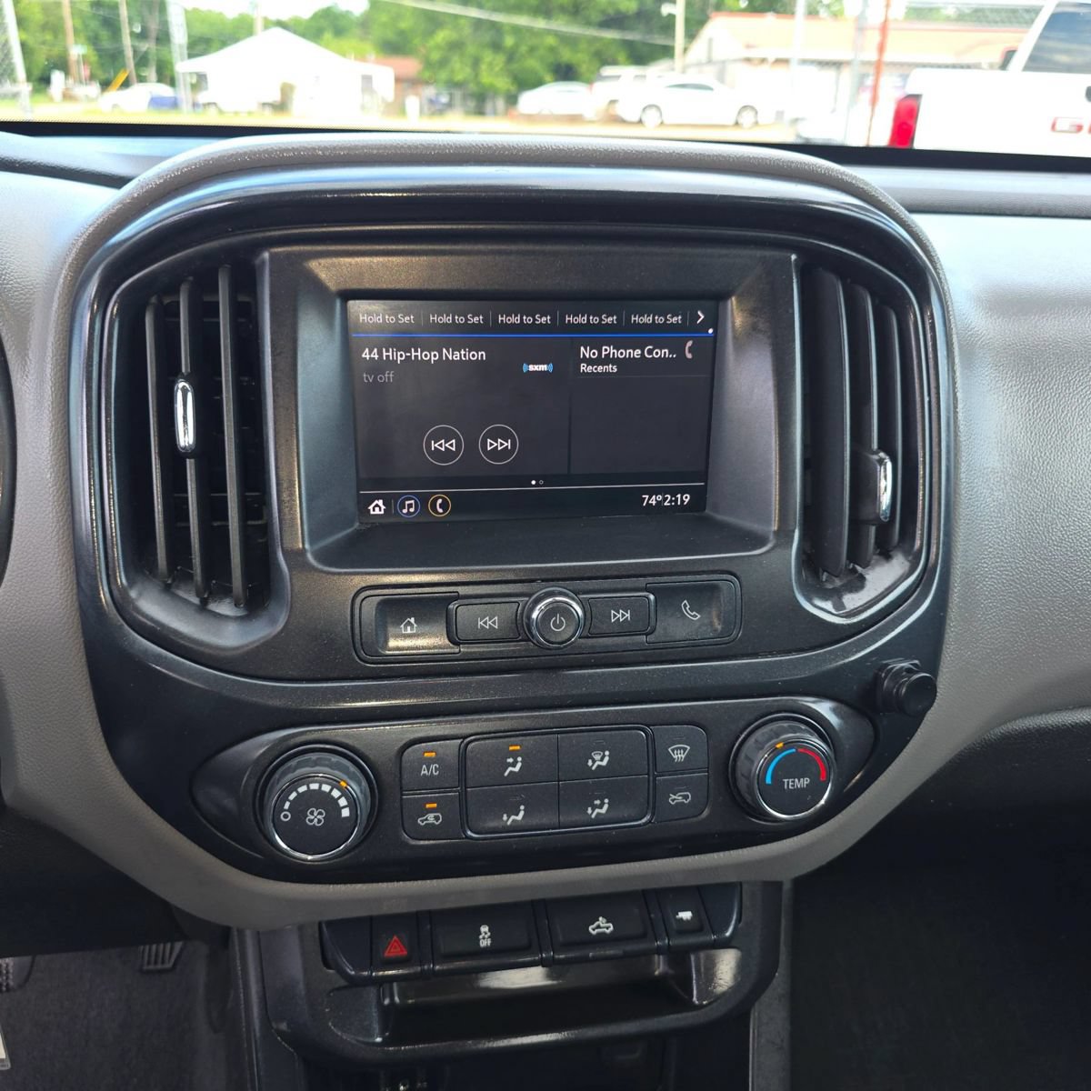Used 2022 Chevrolet Colorado W/T w/ WT Convenience Package RWD image 14