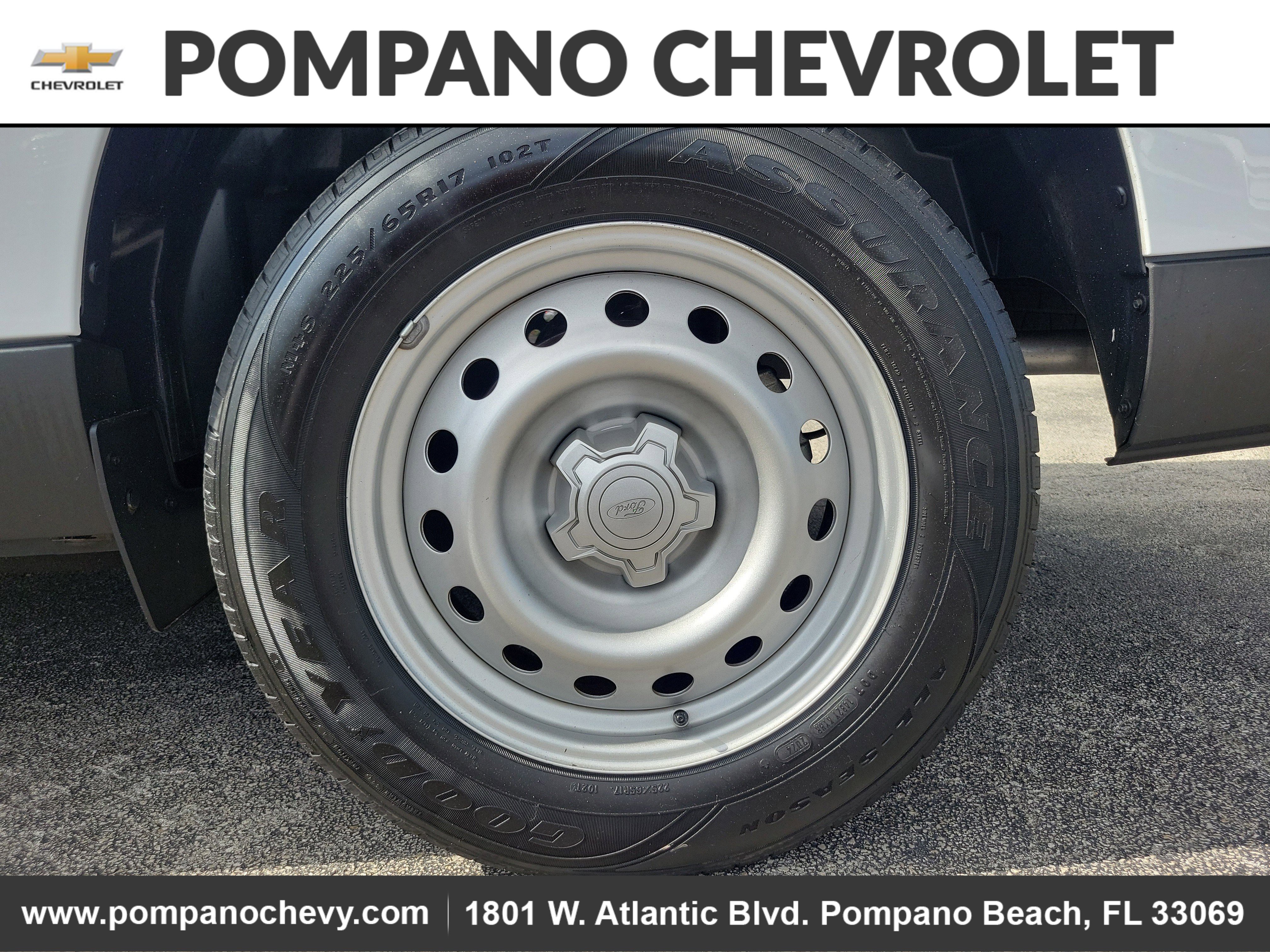 Used 2023 Ford Maverick XL image 9