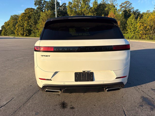 Certified 2025 Land Rover Range Rover Sport Dynamic SE AWD/4WD image 12