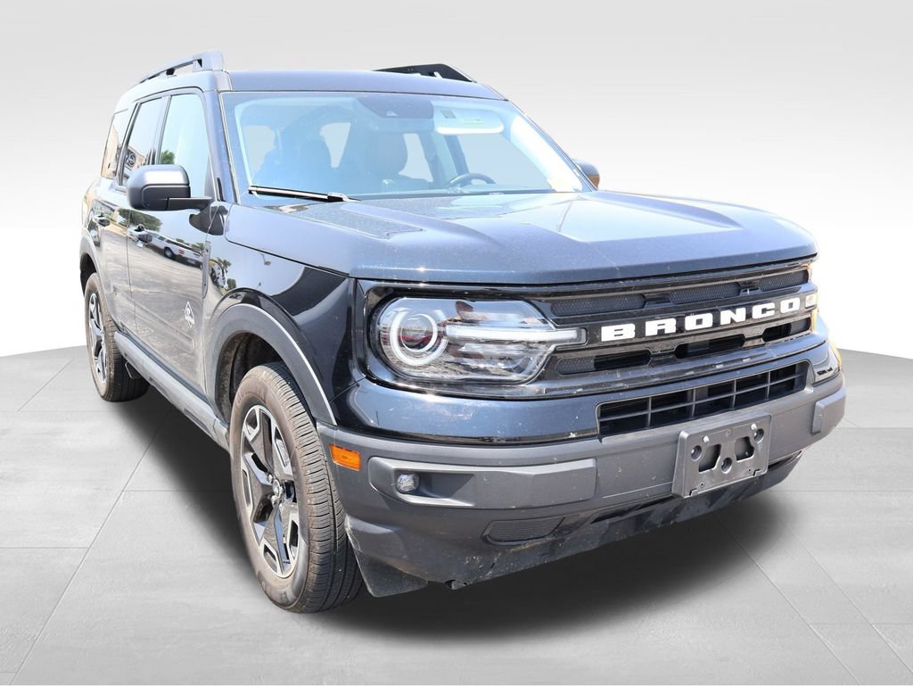 Used 2024 Ford Bronco Sport Outer Banks w/ Tech Package AWD/4WD image 11