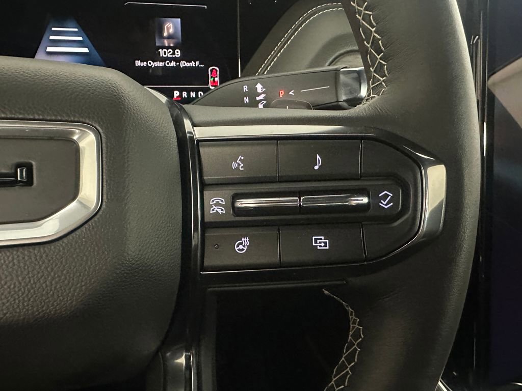 Used 2025 GMC Yukon XL Denali Ultimate image 13