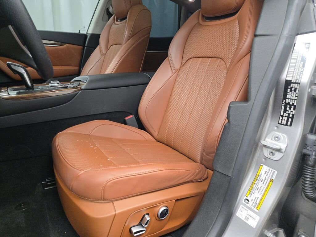 Used 2021 Maserati Levante GranSport AWD/4WD image 30
