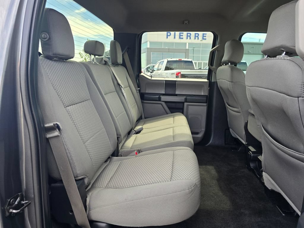 Used 2015 Ford F150 XLT AWD/4WD image 14