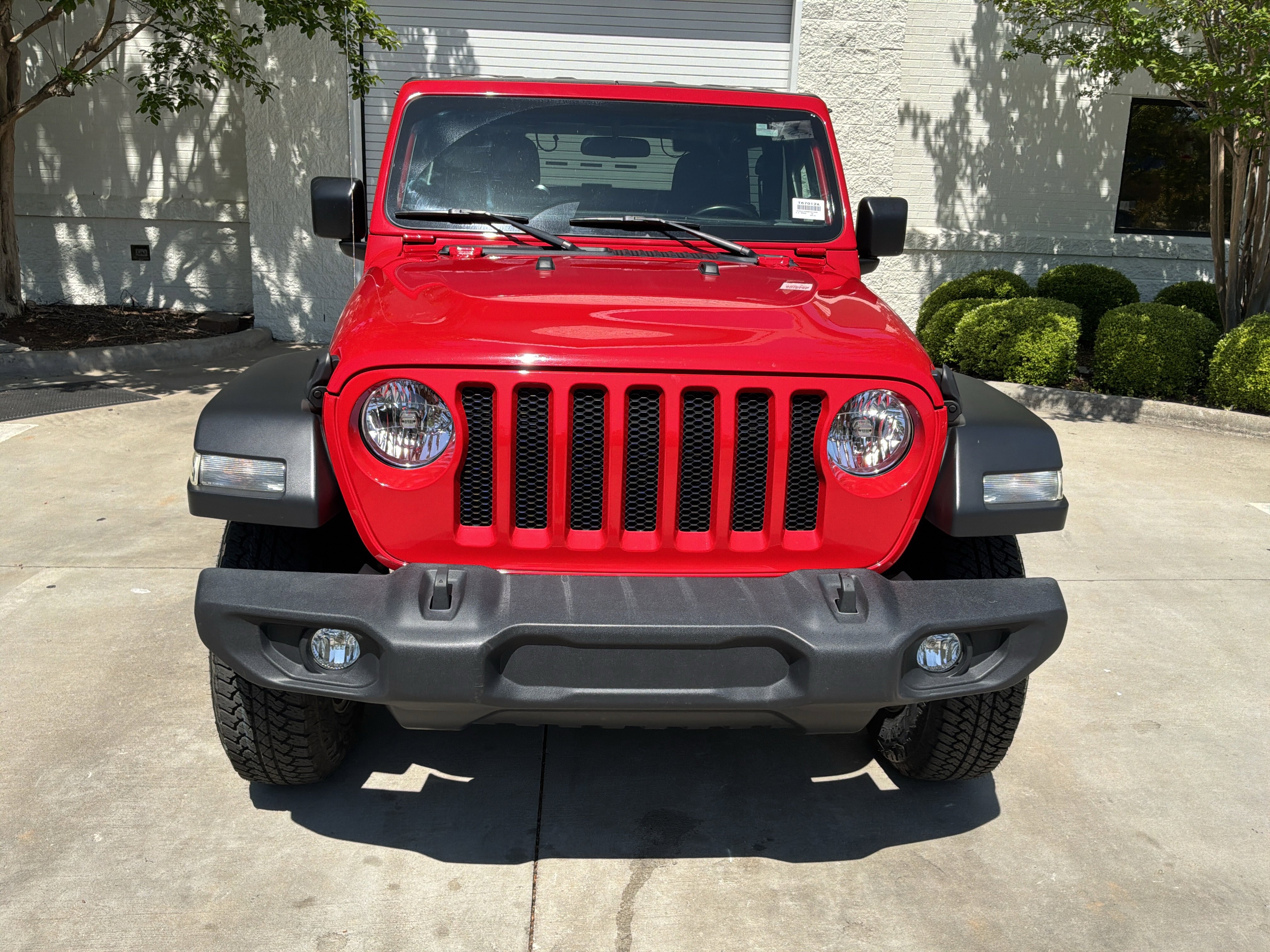Used 2021 Jeep Wrangler Sport AWD/4WD image 3