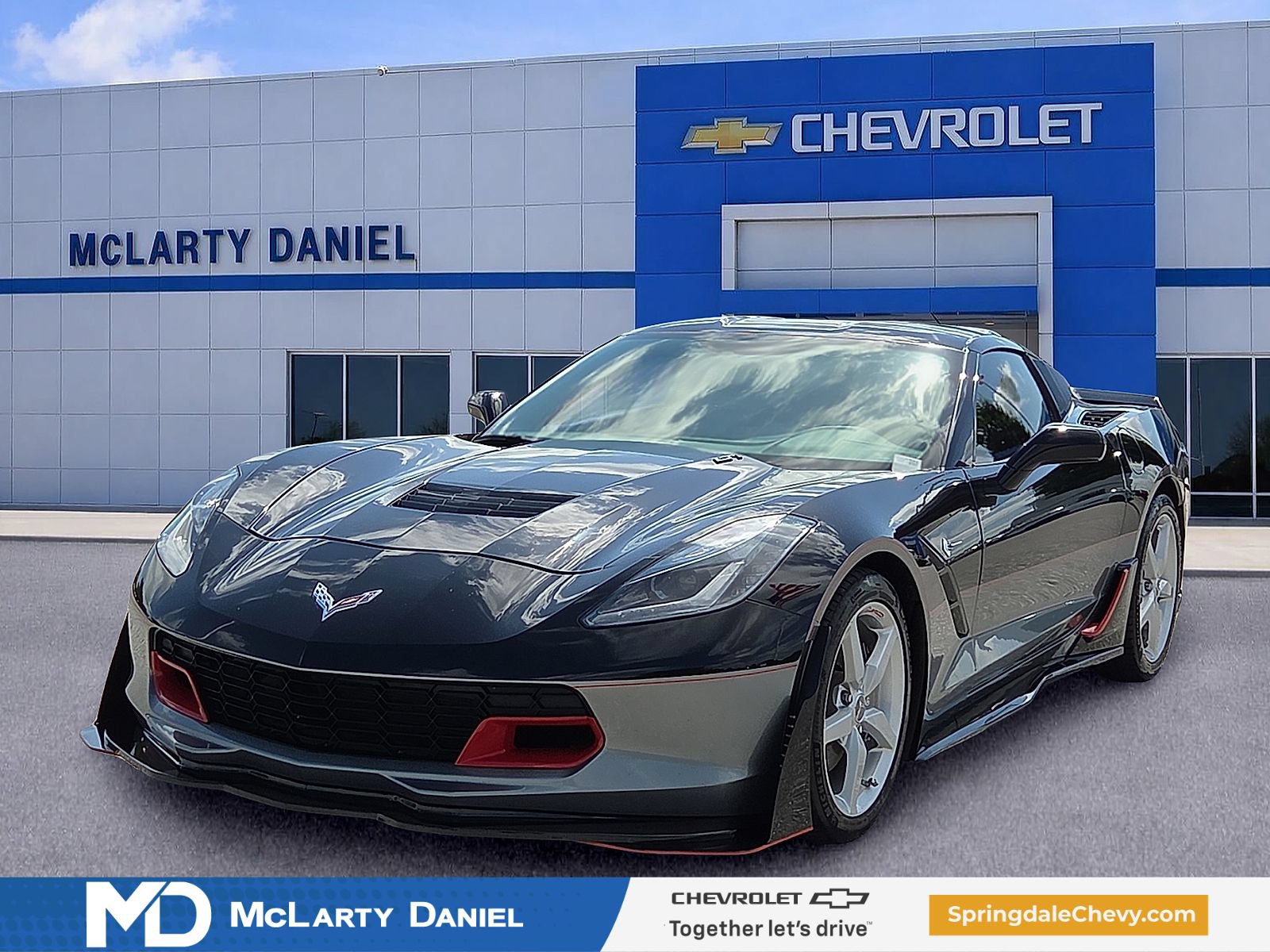 Used 2015 Chevrolet Corvette Stingray Coupe w/ 2LT Preferred Equipment Group RWD image 2