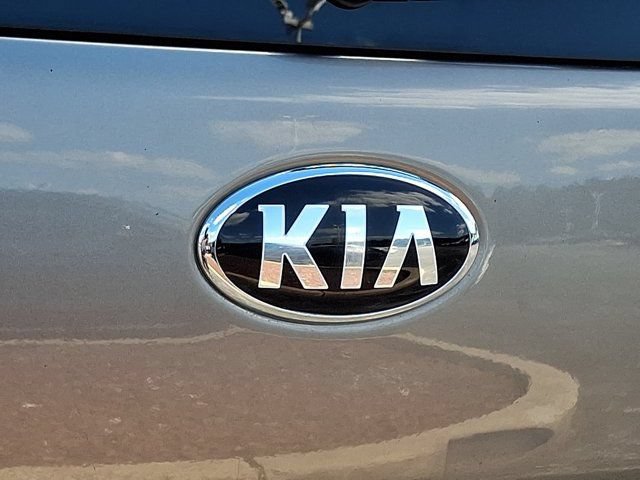 Used 2019 Kia Soul + FWD image 35