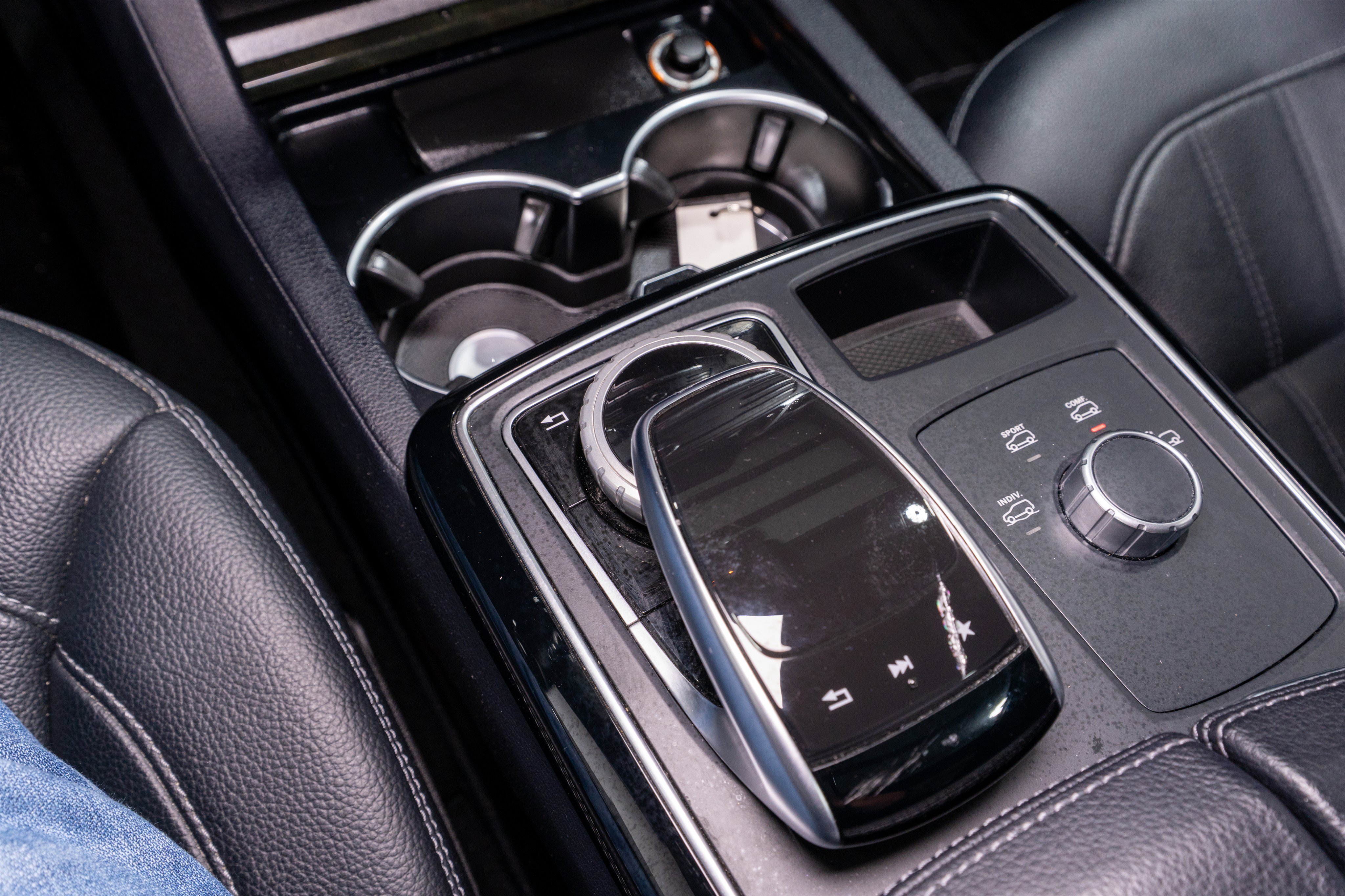 Used 2018 Mercedes-Benz GLE 350 image 25