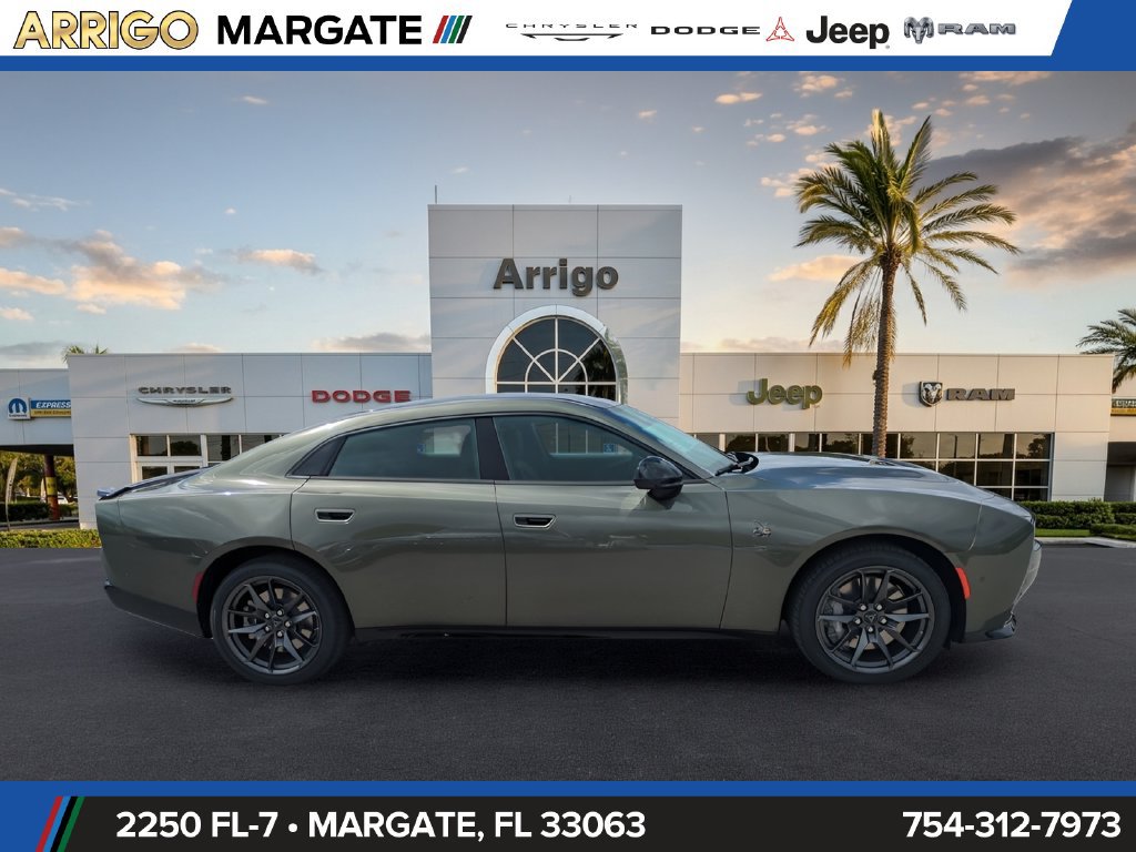New 2026 Dodge Charger Scat Pack w/ Blacktop Package AWD/4WD image 4