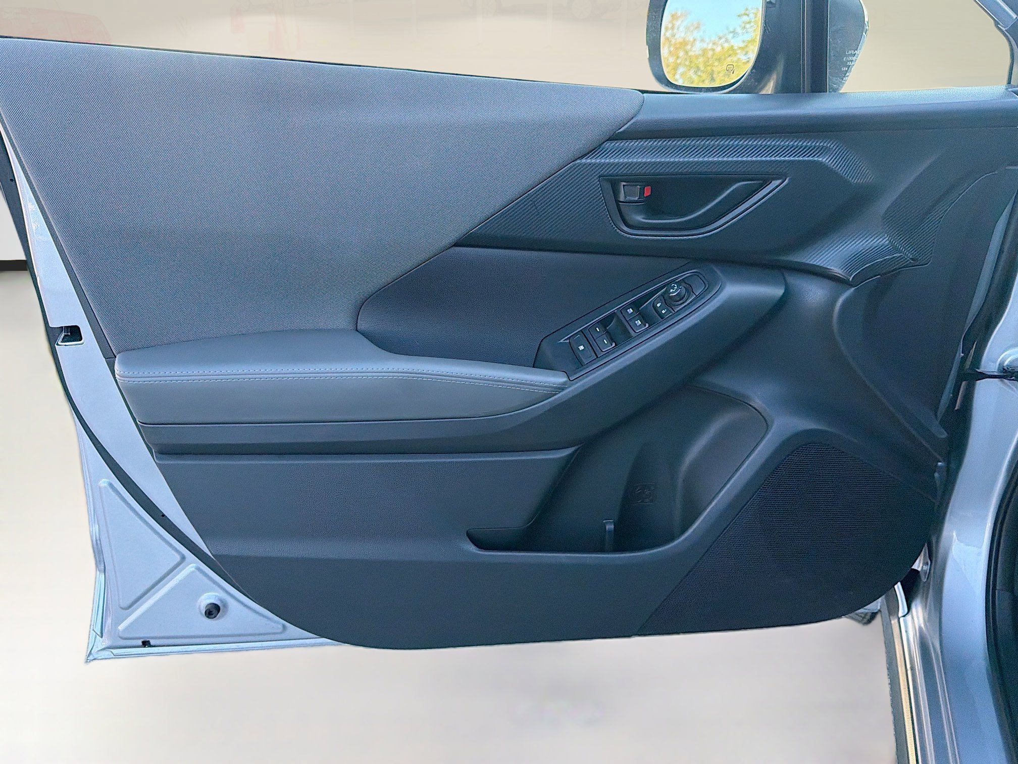 Used 2024 Subaru Crosstrek 2.0i Premium image 21