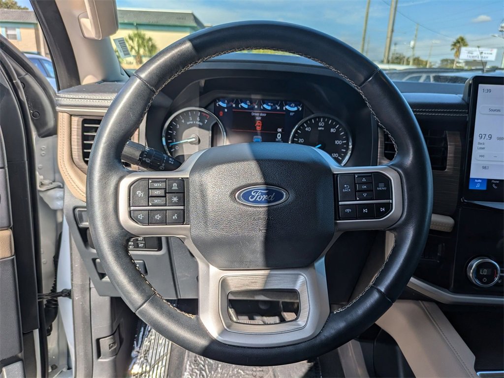 Used 2024 Ford Expedition Max Limited image 22