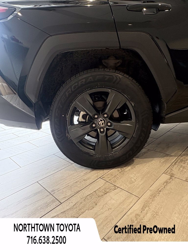 Used 2026 Toyota RAV4 LE AWD/4WD image 10