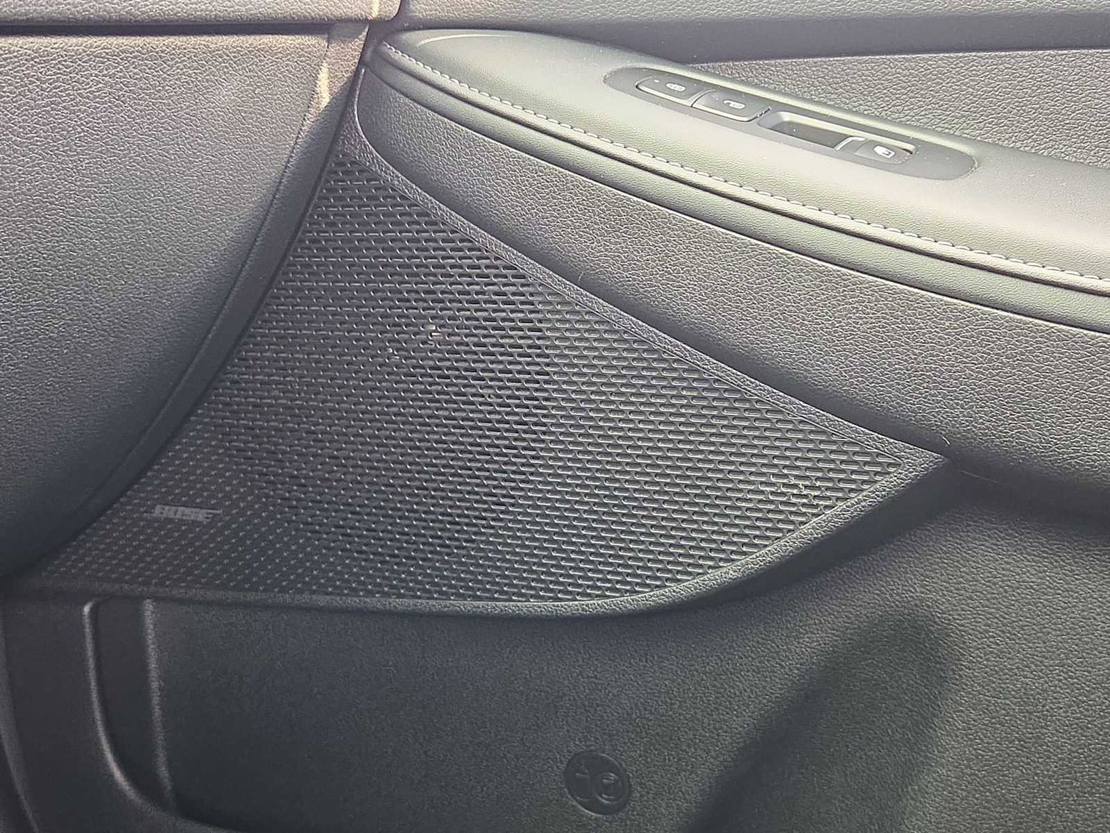 Used 2021 Hyundai Sonata Limited w/ Preferred Accessory Package image 31