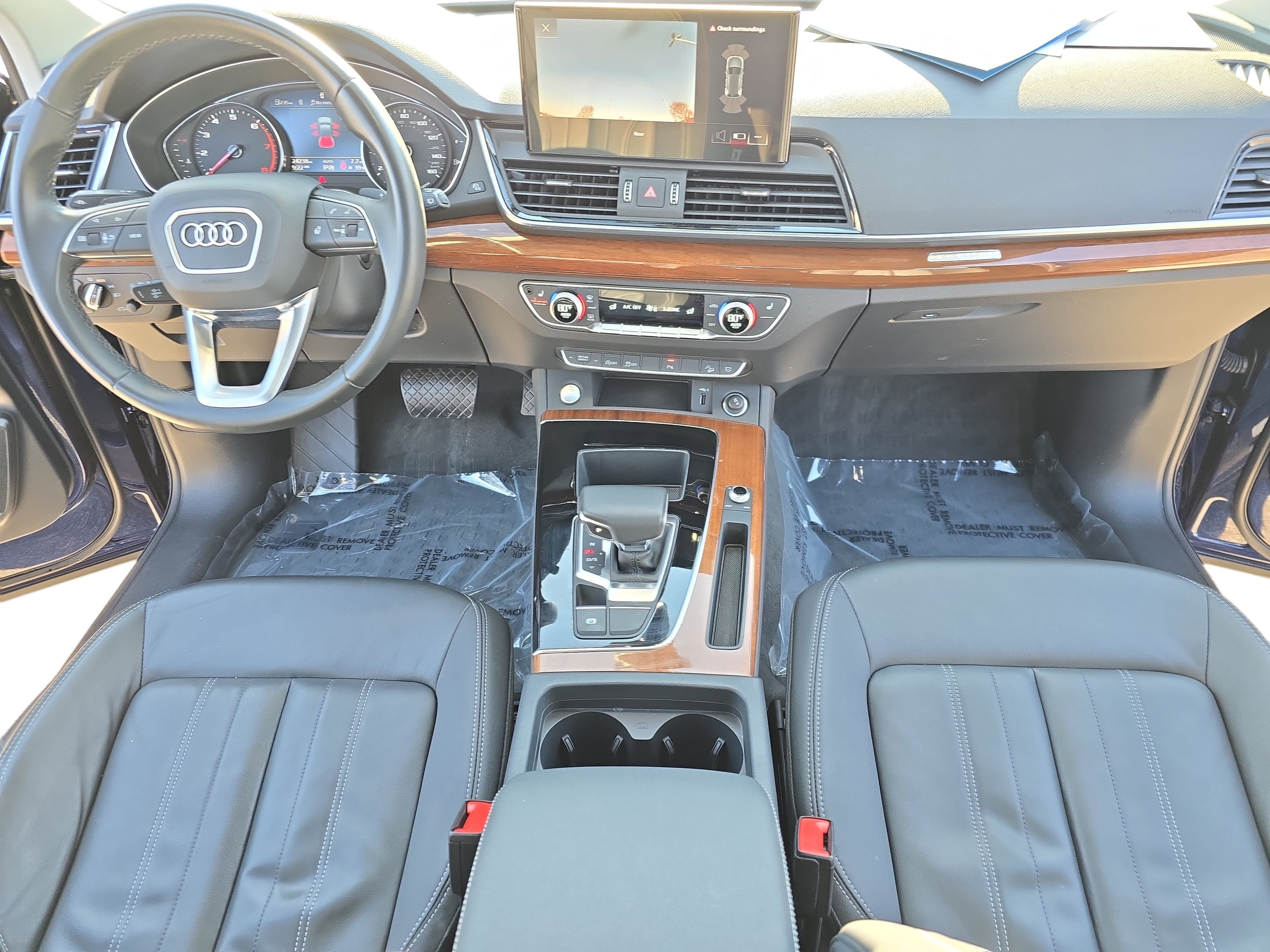 Certified 2023 Audi Q5 2.0T Premium w/ Convenience Package image 9